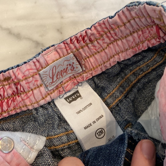 Levi’s Baby Girl Jeans 💕 12m - Picture 5 of 7